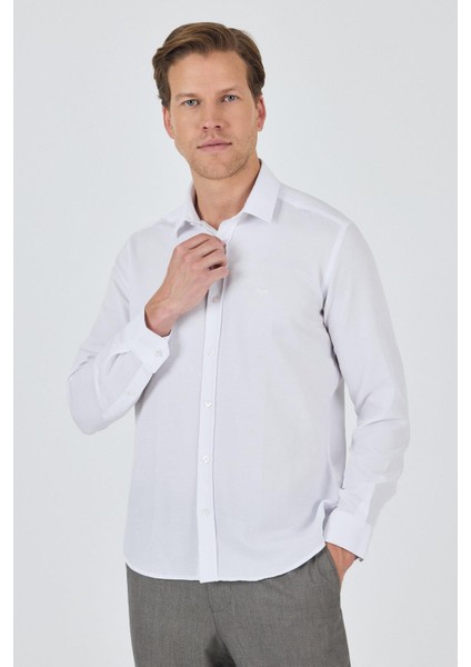 Uzun Kol Desenli Armürlü Sert Yaka Cepsiz Pamuklu Classic Slim Fit Gömlek 1004250208 modelleri