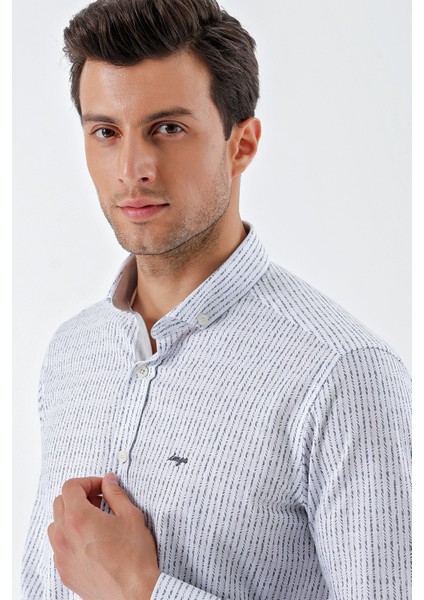 Beyaz Uzun Kollu Baskılı Bez Ayağı Cepsiz Garnili Klasik Slim Fit Dar Kesim Gömlek 1004230232 indirimleri