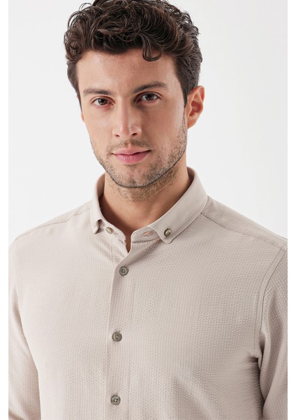 Açık Bej Uzun Kollu Çizgili Gofreli Cepsiz Klasik Slim Fit Dar Kesim Gömlek 1004230233 indirimleri
