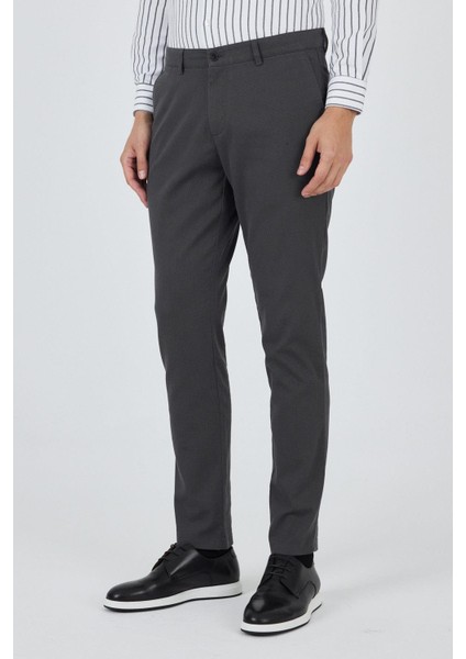 Koyu Antrasit Desenli Armürlü Yan Cep Düz Paça Comfort Fit Pamuklu Casual Chino Pantolon 1003250122 modelleri