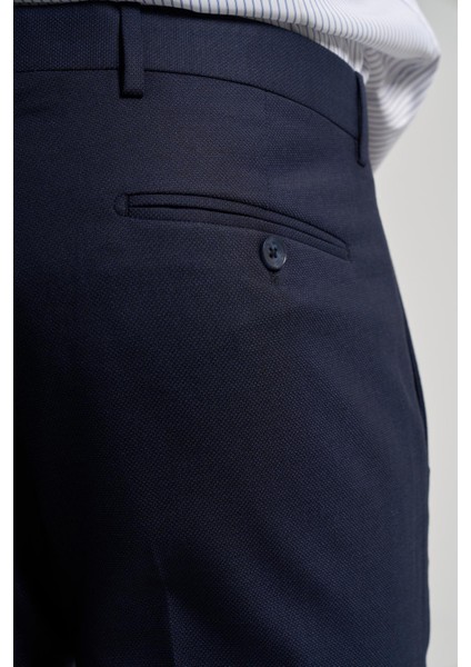 Koyu Lacivert Esnek Yandan Cepli Slim Fit Classic Pantolon 1003250160 indirimleri