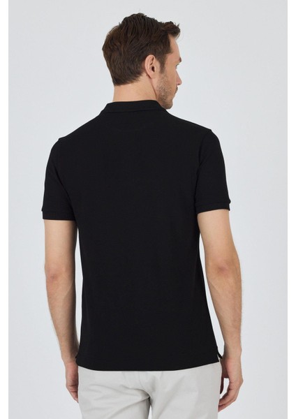 Siyah Polo Yaka Kısa Kol Cepsiz Slim Fit Classic Pamuklu Tişört 1011250177
