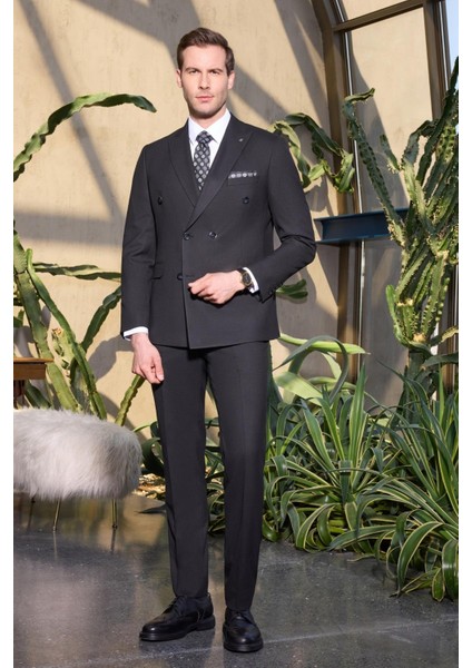 Siyah Kılıç Yaka Düz Kruvaze Classic Esnek Slim Fit Takım Elbise 1001250172