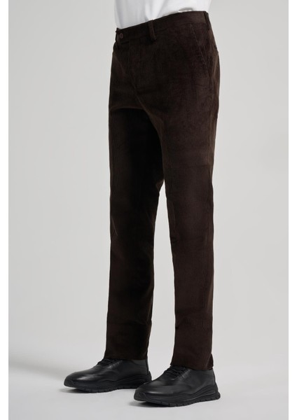 Koyu Kahverengi Pamuklu Yandan Cepli Comfort Fit Kadife Pantolon 1003245160 modelleri