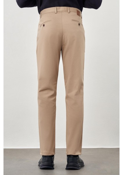 Koyu Bej Pamuklu Yandan Cepli Casual Comfort Fit Chino Pantolon 1003245169 fırsatları