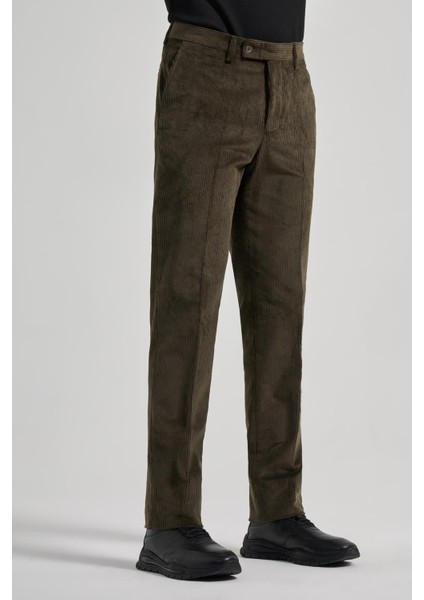 Koyu Haki Pamuklu Yandan Cepli Comfort Fit Kadife Pantolon 1003245160 fırsatları