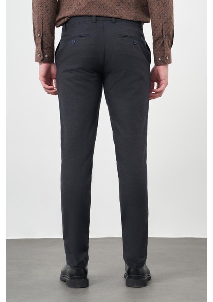 Koyu Lacivert Esnek Yandan Cepli Casual Comfort Fit Chino Pantolon 1003245158 fırsatları