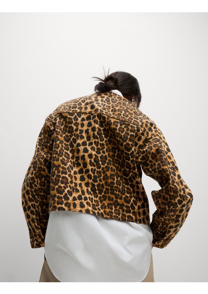 Leopar Desenli Yaka Detaysız Kot Ceket fiyatları