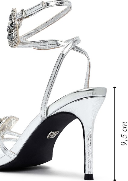 Kadın Gümüş Bilekten Tokalı Taşlı Ince Topuklu Sandalet 25SFE481932 fiyatları