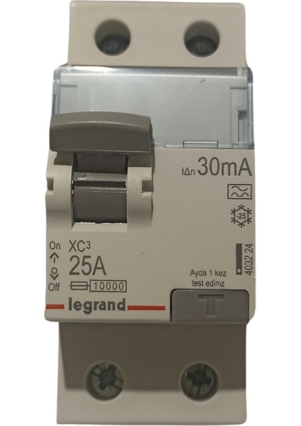 2 Kutup 230V± 25A 30 Ma A Tip Xc3 Serisi Kaçak Akım Koruma Anahtarı - 4 032 24
