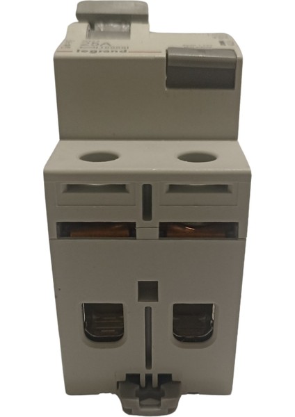 2 Kutup 230V± 25A 30 Ma A Tip Xc3 Serisi Kaçak Akım Koruma Anahtarı - 4 032 24 fiyatları