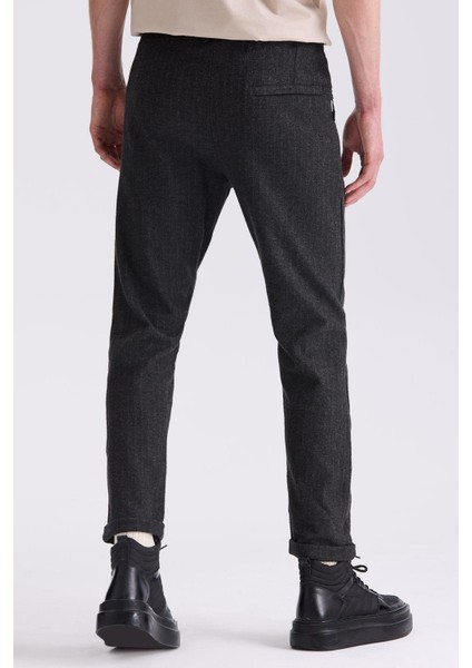 Siyah Slim Fit Beli Lastikli Çizgili Jogger Pantolon fırsatları