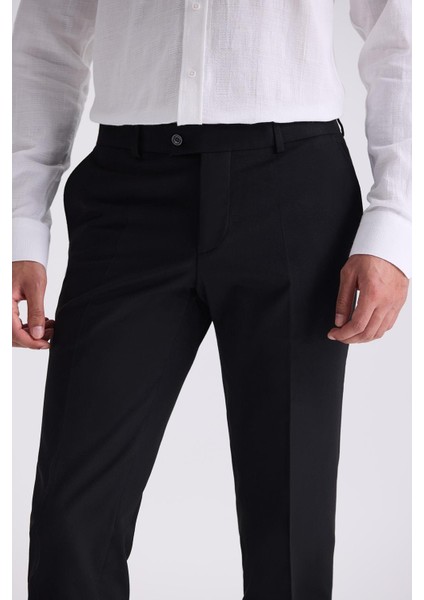 Siyah Slim Fit Kumaş Pantolon fırsatları