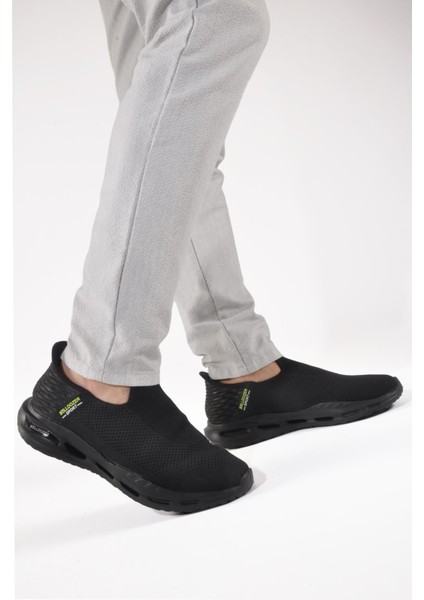 241403 M Siyah Hava Alan Hafızalı Taban Erkek Spor Ayakkabı