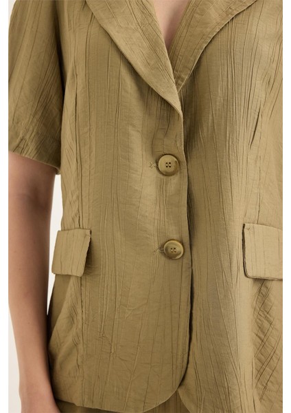 Kısa Kol Ceket fırsatları