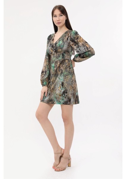 V Yaka Desenli Elbise fiyatları