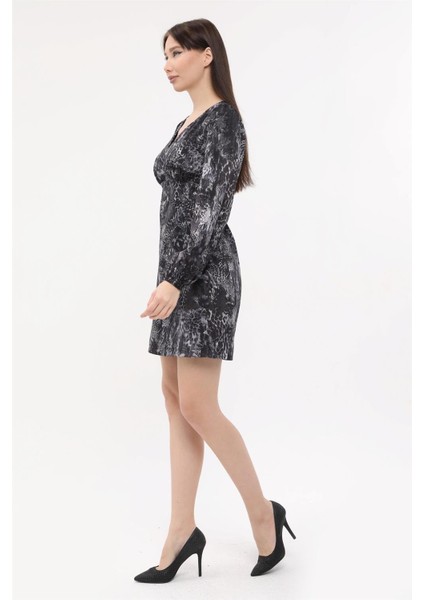 V Yaka Desenli Elbise fiyatları