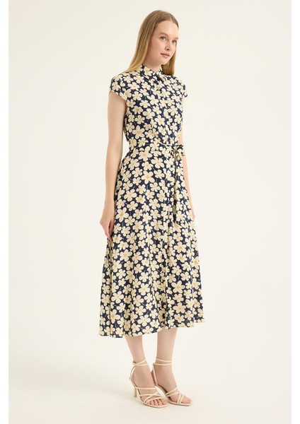 Menekşe Desenli Elbise modelleri