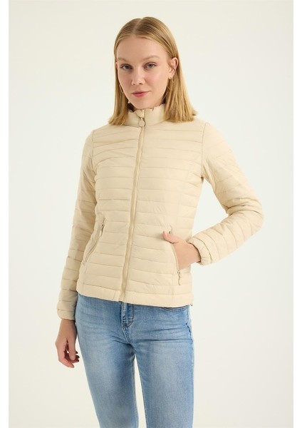 Puffer Dik Yaka Mont fırsatları