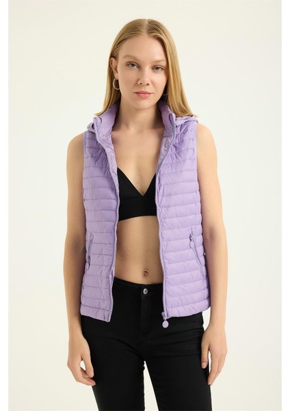Puffer Kapşonlu Verev Yelek