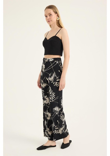 Çiçek Desenli Pantolon fiyatları