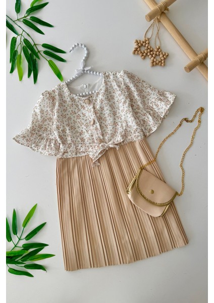 Çantalı Pilise Şifon Çiçek Desenli Elbise - Bej