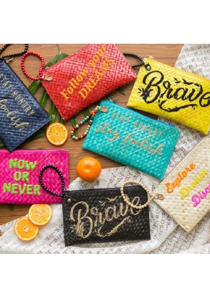 Quote Clutch: Brave In Yellow El Yapımı Organik Hasır Clutch