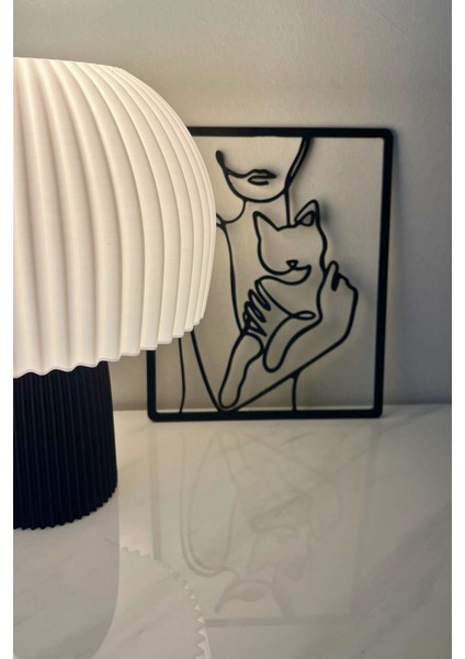 Kadın ve Kedi Silüetli Tek Çizgi Duvar Dekoru | Minimalist Modern Çerçeve Tasarım