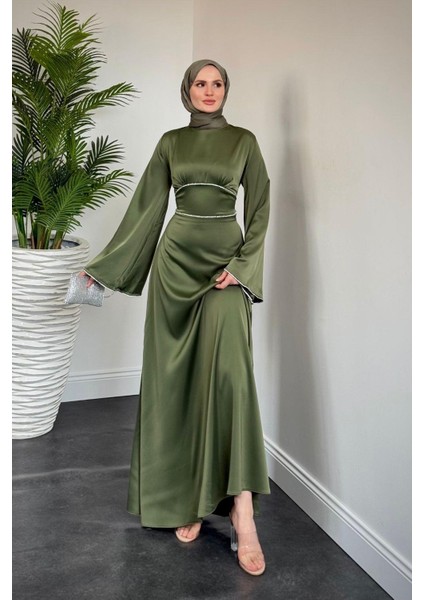 Vlasi Kolu ve Beli Baget Taşlı Saten Abiye Haki