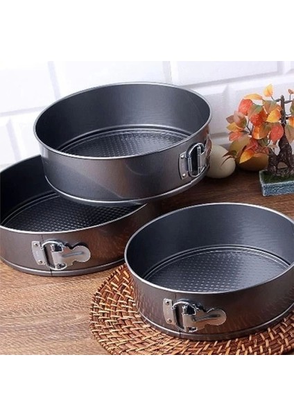 3'lü Kelepçeli Kek Kalıbı Seti fırsatları