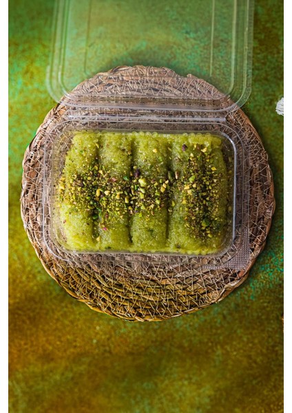 Antep Fıstıklı Fırınlanmamış Peynir Helvası 500 Gr