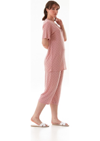 Yıldız Desenli Kısa Kol Büyük Beden Kapri Pijama Takımı fırsatları