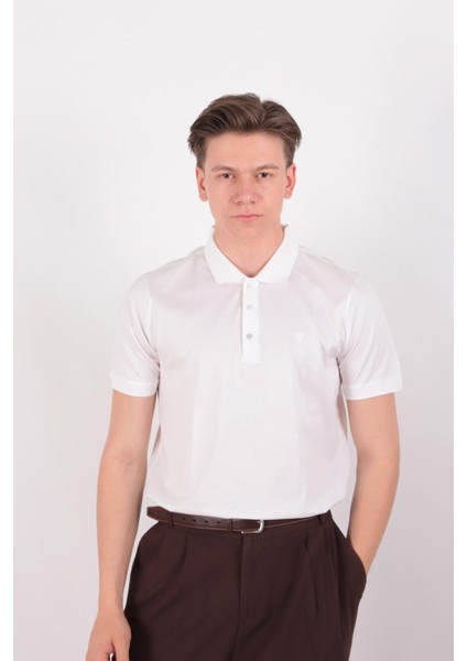 2317052 Erkek T-Shirt