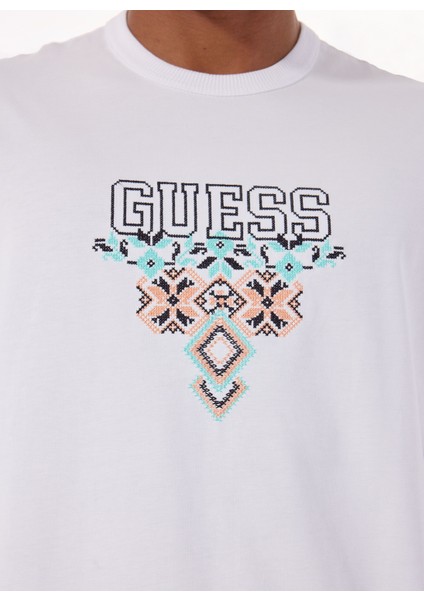 Bisiklet Yaka Desenli Beyaz Erkek T-Shirt M5GI11K8FQ4G011 Ss Cn Guess Trıang fırsatları