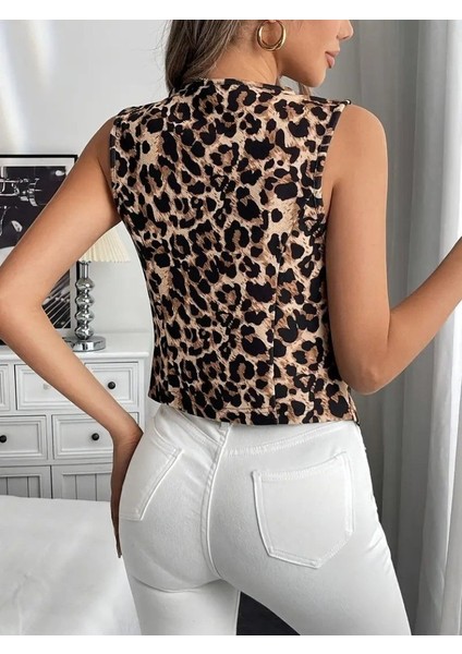 Kadın Askılı V Yakalı Önden Düğmeli Leopar Desenli Atlas Ceket