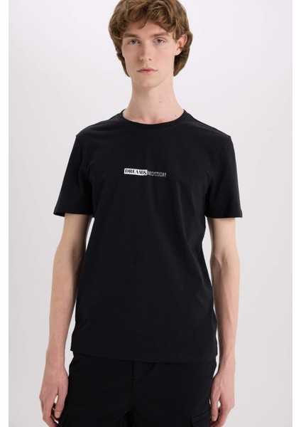 %100 Pamuk Slim Fit Dar Kesim Bisiklet Yaka Baskılı Kısa Kollu Tişört E3776AX25SM modelleri