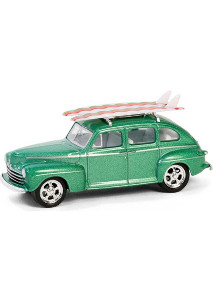 The Hobby Shop Series 16 - 1946 Ford Fordor Super Deluxe Green Metallic With White Interior And Roof Rack With Surfboards