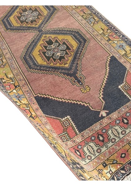 El Dokuma Vintage Ortaköy Halısı 125 x 260 Kök Boya Eskitme Halı indirimleri
