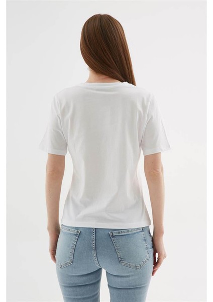 Beyaz Kadın T-Shirt 25Y0521K1 fiyatları