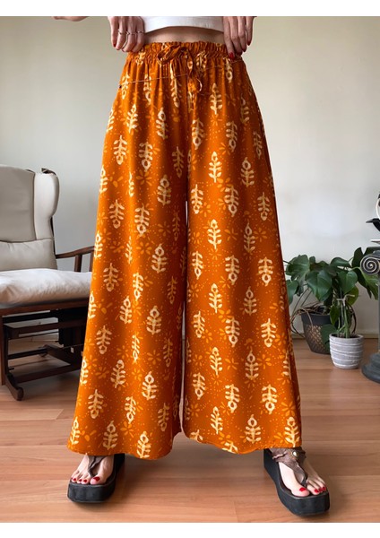 Sarı Çiçekli Çini Desen Rahat Kalıp Beli Lastikli Viskon Pantolon