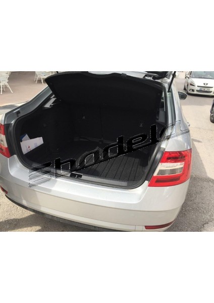 Skoda Octavıa Sedan 2013-2020 Arası Uyumlu 3D Kauçuk Bagaj Havuzu