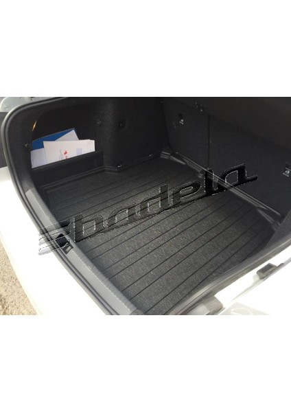 Skoda Octavıa Sedan 2013-2020 Arası Uyumlu 3D Kauçuk Bagaj Havuzu