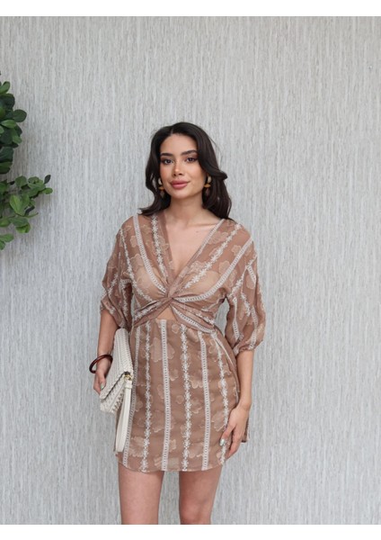 Fistolu Balon Kol Ön Düğümlü Elbise