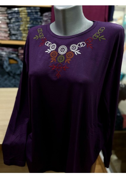 Kadın Likralı Nakışlı Penye Bluz