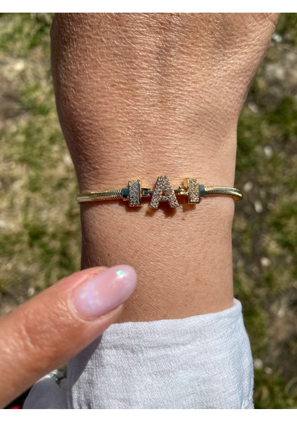 A Harfi Harf Bileklik Zirkon Taşlı Altın Renk fiyatları