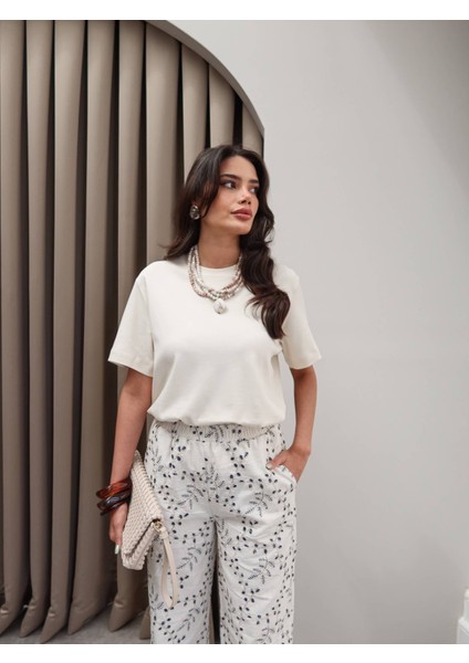 Yaprak Nakışlı Pantolon modelleri