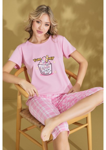 Kadın Desenli Bisiklet Yaka Düğmesiz Pamuklu Yazlık Kısa Kol Kapri Pijama Takımı