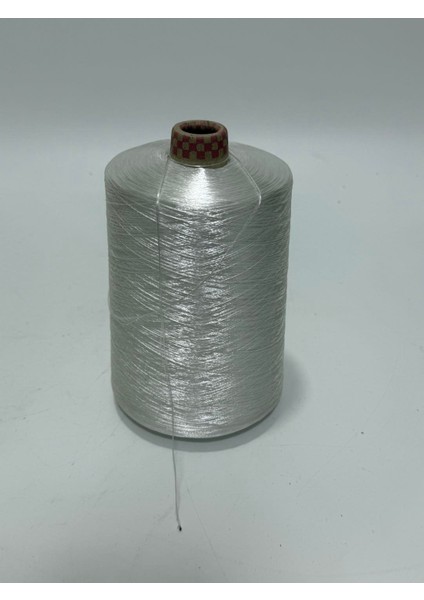 Beyaz Renk Polyester Iplik 19 Rulo