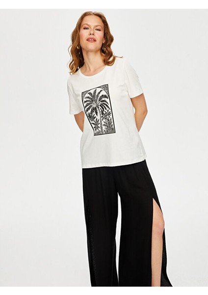 Resort Önü Palmiye Baskılı Yuvarlak Yaka T-Shirt S25TSH115 fiyatları