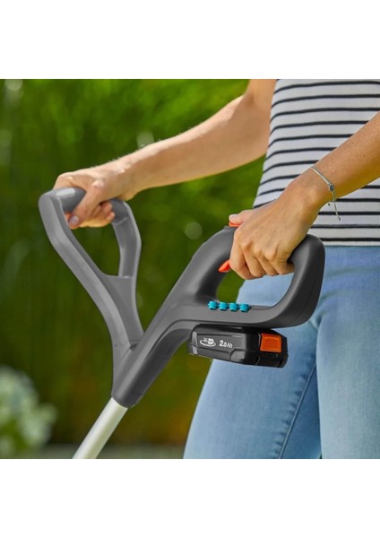 14702 Akülü Kenar Kesme Makinesi Smallcut 23/18V P4A Set